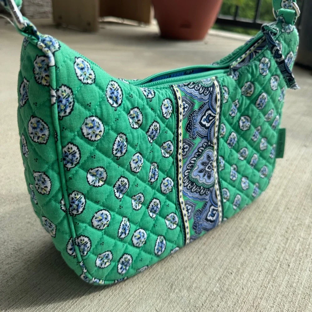 Vera Bradley Green Floral Paisley Quilted Cotton Shoulder Bag Women's OS